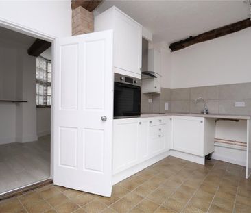 1 bedroom terraced house to rent - Photo 3