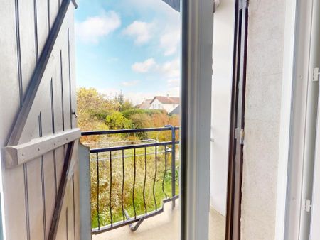 Location Appartement 40 m2 à Pontault-Combault - Photo 4