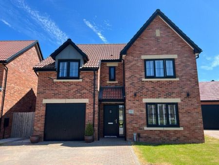 Fox Covert Close, Wynyard, TS22 - Photo 2