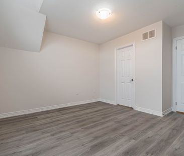 For Lease - 596 Linden Drive, Cambridge, Ontario - Photo 6