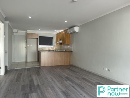 2/73 Crown Street, TAMWORTH NSW 2340 - Photo 5