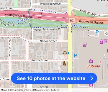 Centrally Located Three Bedroom Apartment - Photo 1