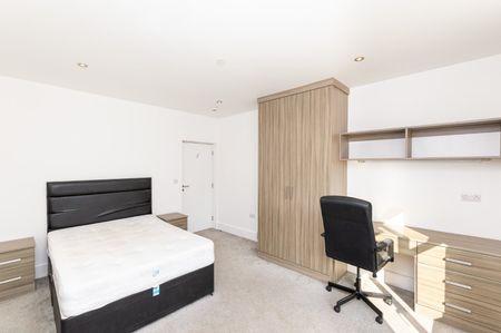 Sackville Road, Bangor, Gwynedd, LL57 - Photo 3