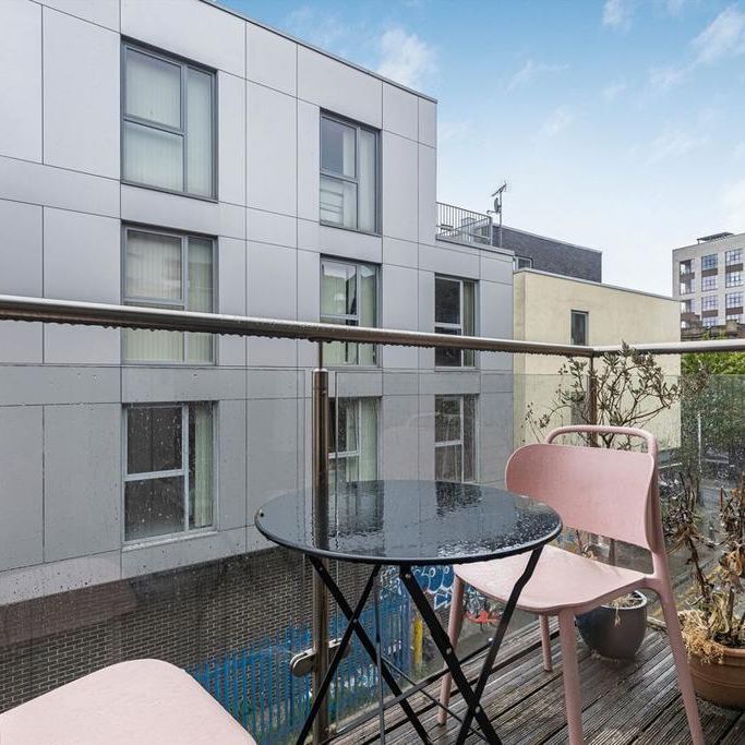 1 bedroom flat to rent - Photo 1