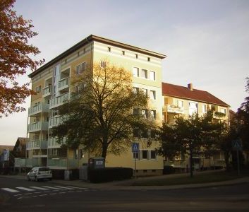 + Großzügige Drei-Zimmer-Wohnung + - Photo 1