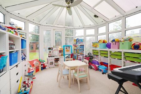 Sidney Road, Walton-on-Thames, Surrey, KT12 - Photo 3