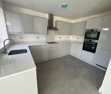 3 bedroom house to rent - Photo 3