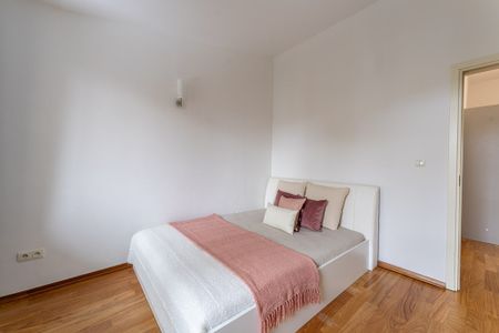 160 m² House with Garden in Central Józefosław - Фото 2