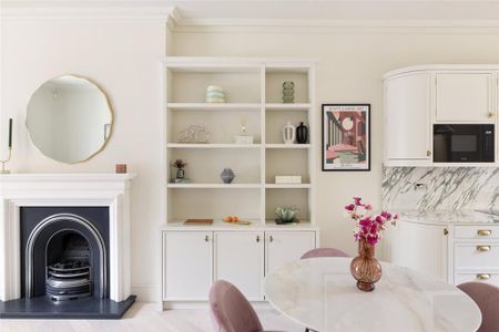 3 bedroom apartment to rent - Photo 2