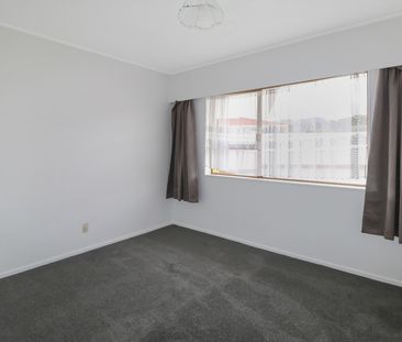 Lovely Two Bedroom in Community Village. - Photo 1