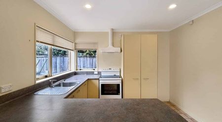 Welcome to 4/3 Byron Street - Photo 4