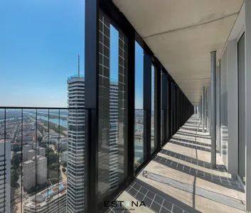 DC2 - Klare Linien, umlaufende Loggia und ein Ausblick ohne Grenzen - Photo 2