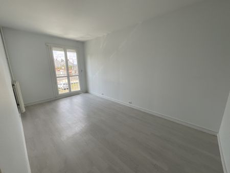 Location Appartement 3 pièces 68m² BOURGES 18000 - Photo 4