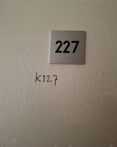 Per direct te huur in Utrecht - Overvecht, grotere kamer voor nette student/e - Foto 4