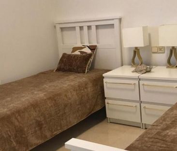 3 bedroom luxury penthouse for rent in San Pedro de Alcántara, Spain - Photo 4