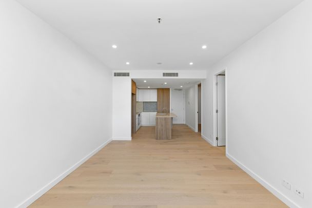 Stylish Living in Prime Parkes Location - Photo 1