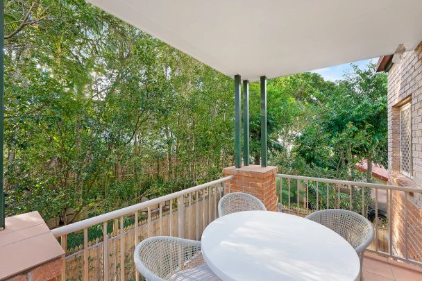 Low-Maintenance Living in Grange – Stylish Oasis in Hermitage Gardens - Photo 1