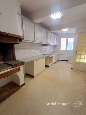 Location Maison 3 pièces 67m² AURIOL 13390 - Photo 4