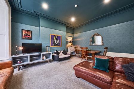 22 The Square, 22 Crawford Square, Derry, BT48 7HT - Photo 2