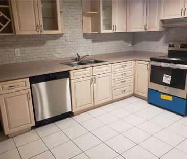 For Lease - 4244 Starlight Crescent Unit# Lower, Mississauga, Ontario - Photo 2