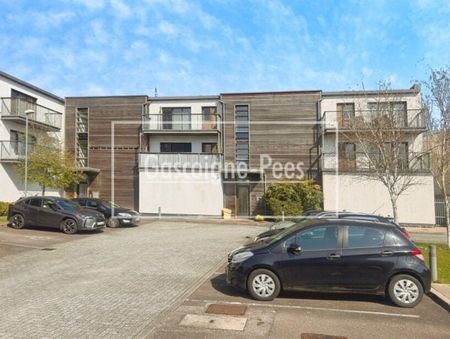 The Courtyard, Beggarwood, Basingstoe... - Photo 5