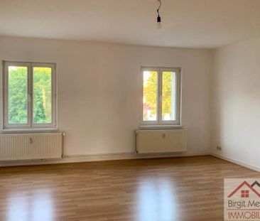 Feldstadt * 2 Zimmer mit EBK sowie Tageslicht-Duschbad, Hofnutzung,... - Photo 1