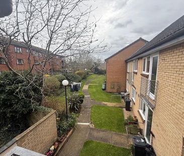 1 bedroom flat to rent - Photo 6