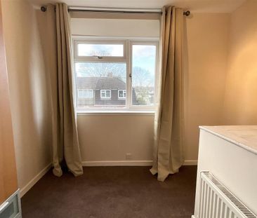 3 bedroom end of terrace house to rent - Photo 6