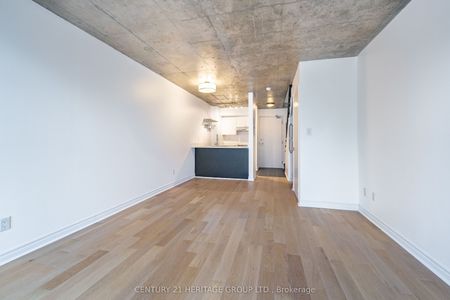 Electra Lofts , #635 - Photo 2