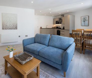 2 bedroom property to rent - Photo 1