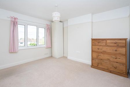 4 bedroom house to rent Stanley Park Road, Carshalton, SM5 - Photo 4