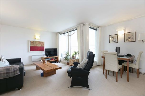 Blackwall Way, London, E14 9NR - Photo 1