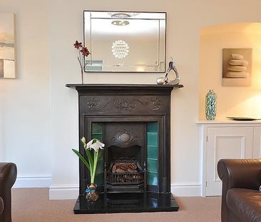 Cintra Avenue, Reading, RG2 7AU - Photo 1