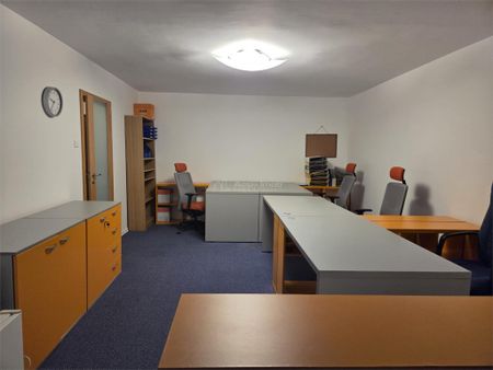 Garsoniera Premium pentru Birou, Decebal, Parcare, 10 min M - Fotografie 5