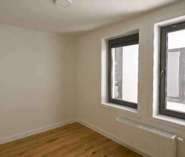 Appartement te huur in Blankenberge voor € 795 met 1 slaapkamer - Photo 1