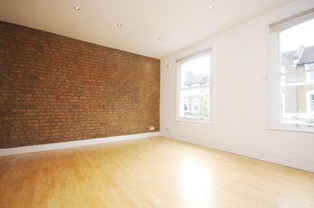 2 Bed Flat, Reighton Road, E5 - Photo 4