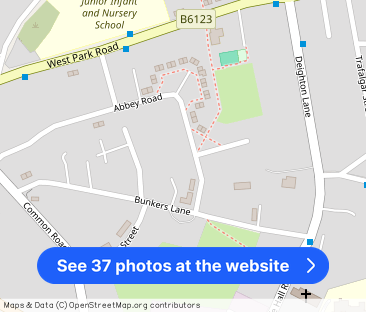 Fountains Avenue, Batley, WF17 - Photo 1