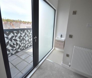 Brown Street, Altrincham - Photo 4