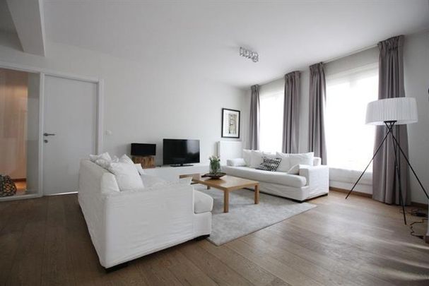 Appartement te huur - Photo 1