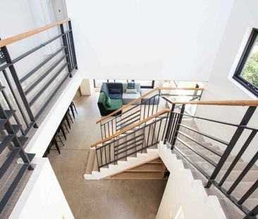 Industrial Elegance Meets Family Functionality in North Bondi - Photo 6