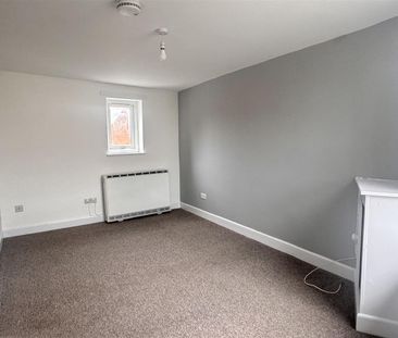 1 bed flat to rent Cotmanhay Road, DE7 - Photo 1