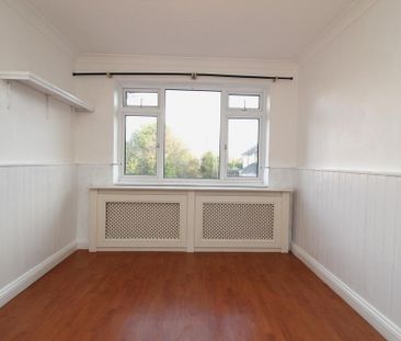 2 bedroom semi-detached house to rent - Photo 6