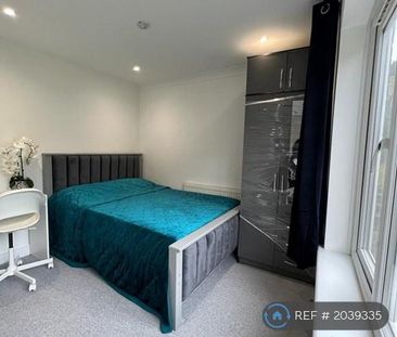 1 bedroom in a house share to rent - Photo 6