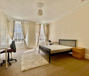 5 bedroom property to rent - Photo 3