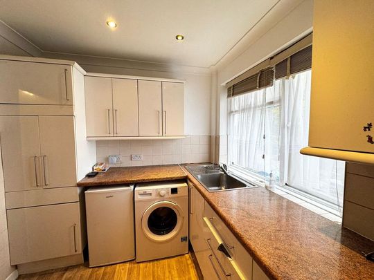 2 bedroom maisonette to rent - Photo 1