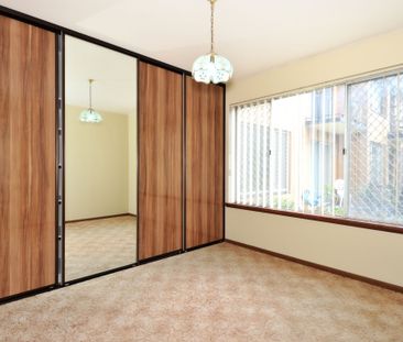 Low Maintenance Unit - Photo 1