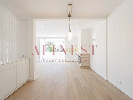 House T4 in Carcavelos e Parede, Cascais - Photo 4