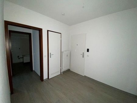 Schöne & bezugsfertige 2,5-Wohnung in einem sehr ruhigen Haus - Foto 5