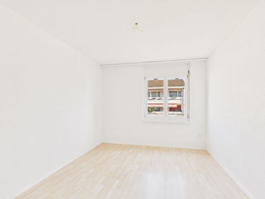 Helle und grosszügige 5.5-Zimmerwohnung am Stadtrand von Olten - Photo 1