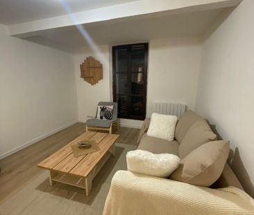 Appartement T2 moderne au 2ème étage - meublé - Photo 4